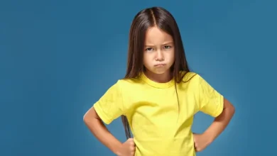 كيف تواجهين غضب طفلك وتعلمينه السيطرة على مشاعره؟