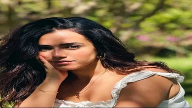 أية-سليم-بفستان-جذاب.