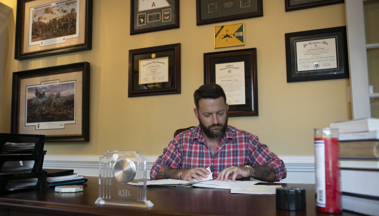 in-gi-invoice-case-fallout,-veterans-sue-va-over-denied-training-advantages