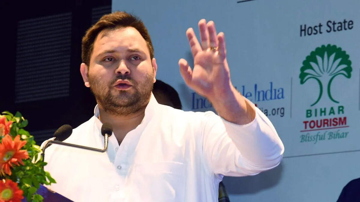 Tejashwi Yadav has called on development -based politics outside of cabinets and religion