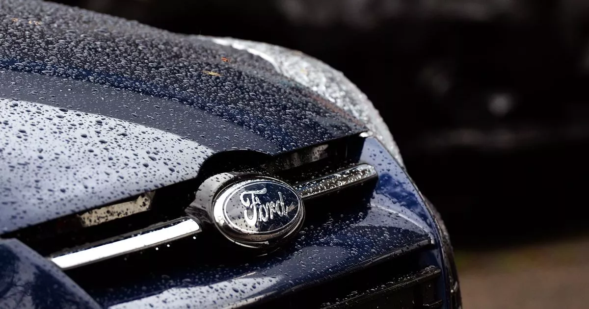 ford-followers-baffled-after-handiest-neutral-noticing-‘irregular-detail’-about-car-trace’s-logo