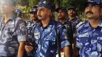 Madhya Pradesh: Police have taken a flag march for peace and security on Navratri in Jabalpur