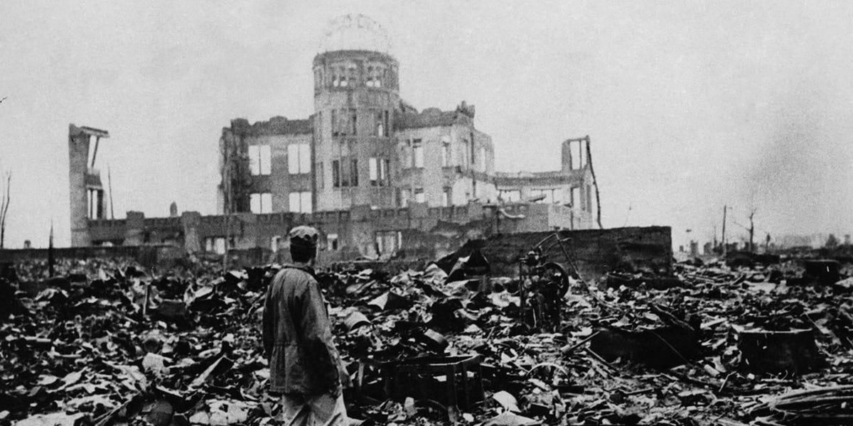 photos-heed-the-day-the-us-dropped-an-atomic-bomb-on-hiroshima