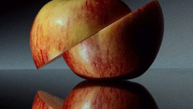 Why does the chopped apple change its color?