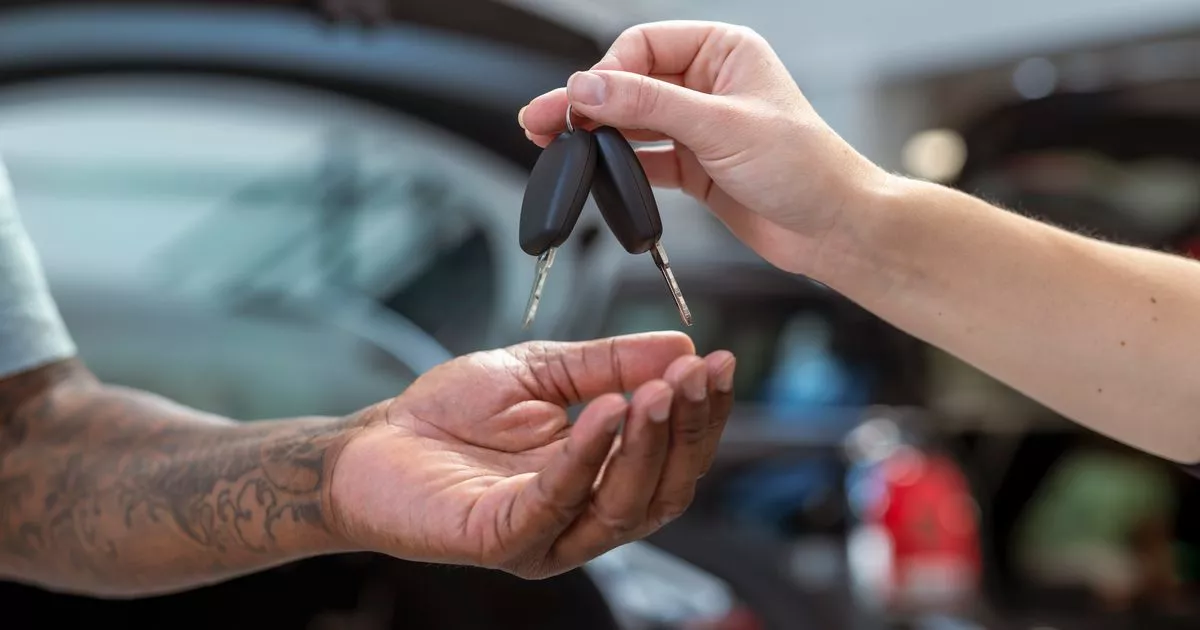 MISTAKE WHEN BUYING A CAR COULD SEE YOU HIT WITH A £ 2,500 FINE – ryan