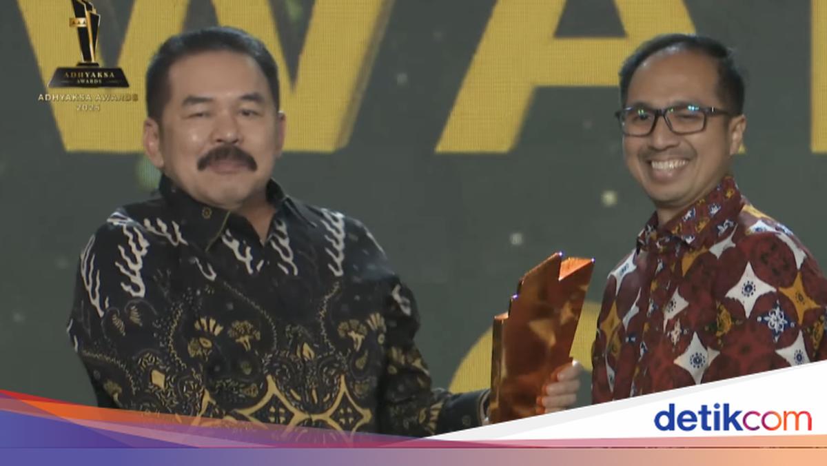 Award of the Adhyaksa Awards, Ryan Palasi reminds the message to the Attorney General
