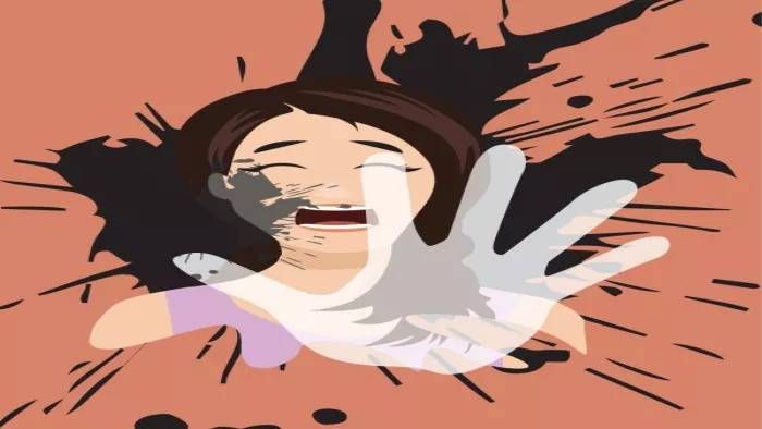 Teen throws sour on the nurse standing on the car to go on duty – teen throws sour on nurse