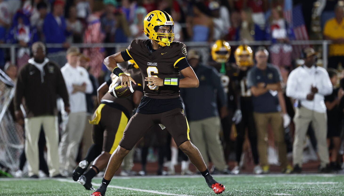 four-downs:-carmel-magic-man-trae-taylor,-fenwick’s-rise-and-will-lane-crawl-unbeatin?