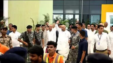 Kharge reached Patna for the meeting of the Congress’s Working Committee, and workers gave welcome