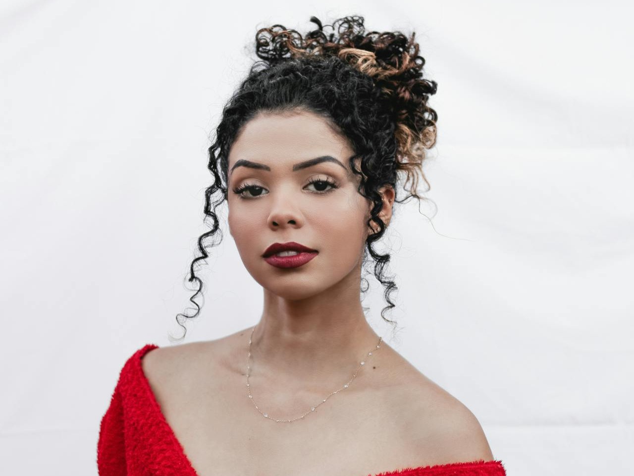 Bleeding with these unique hairstyles at festivals!