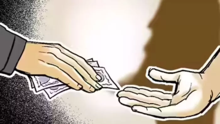 Child education missed, woman dies … allegations of bribes of Rs 100 ruined the life of a former employee of the roads – fake bribery case ruined the employee of the roads