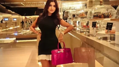 خطفت النجمات الأنظار في أحدث ظهور لهن بفساتين تميزت بألوانها الأنيقة، حيث سيطر اللونان الأبيض…