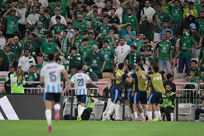 رئيس الأهلي السعودي السابق: نجونا من كارثة أكبر أمام بيراميدز.. وسببان وراء السقوط