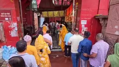 Kashi: On the fourth day of Navratri, long queues for visiting Maa Kushmanda, wishes dedicated for peace and wealth