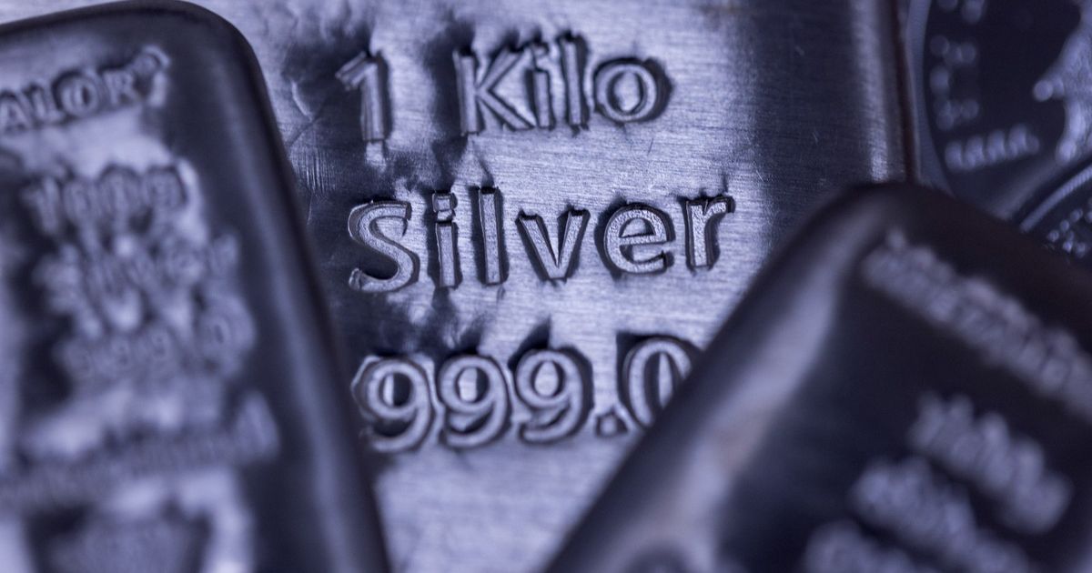 The price of silver jumps to its highest levels since 2011 .. and gold near its standard summit