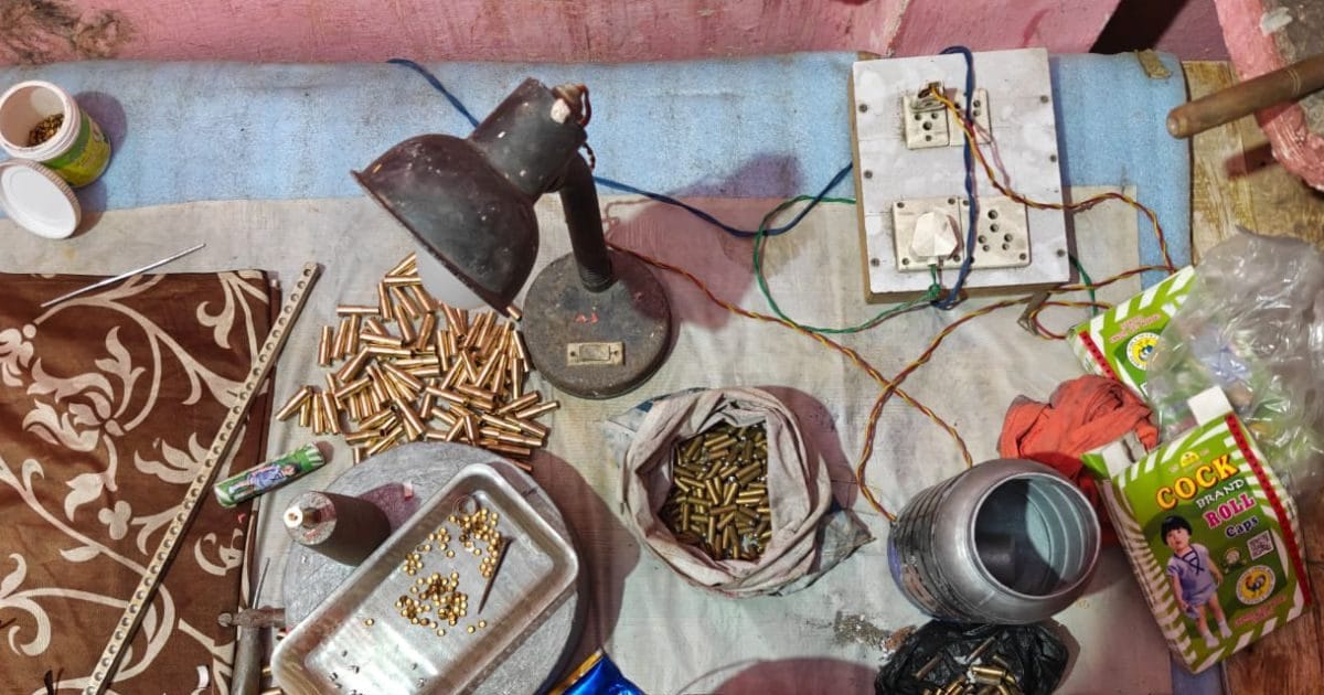Moradabad News: Illegal pattern factory caught in Moradabad, Direct Gangster Supply, 3 arrested for the earnings of crores