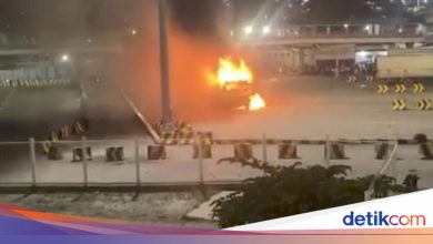 Expedition trucks caught fire from Merak