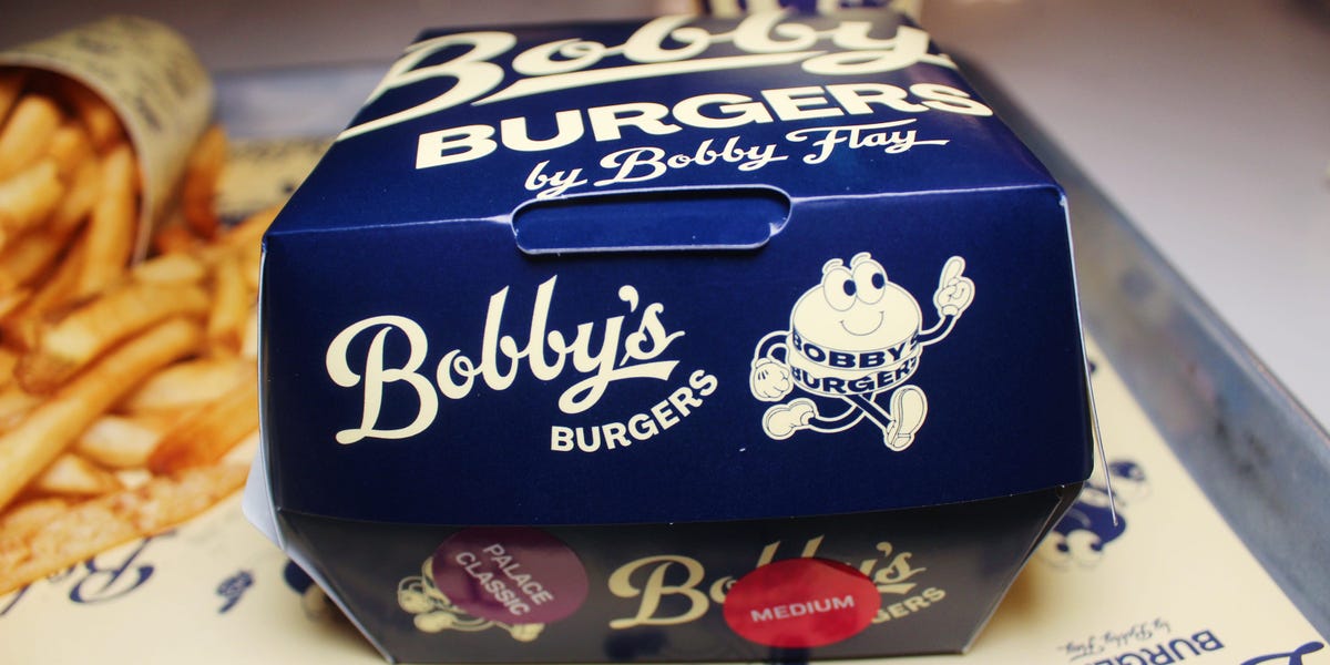evaluate:-$-30-lunch-at-bobby-flay’s-burger-joint,-bobby’s-burgers