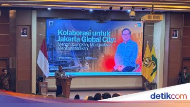 Pramono’s joke at Unpad, and do not celebrate the wearing of T -shirts as Persija champions