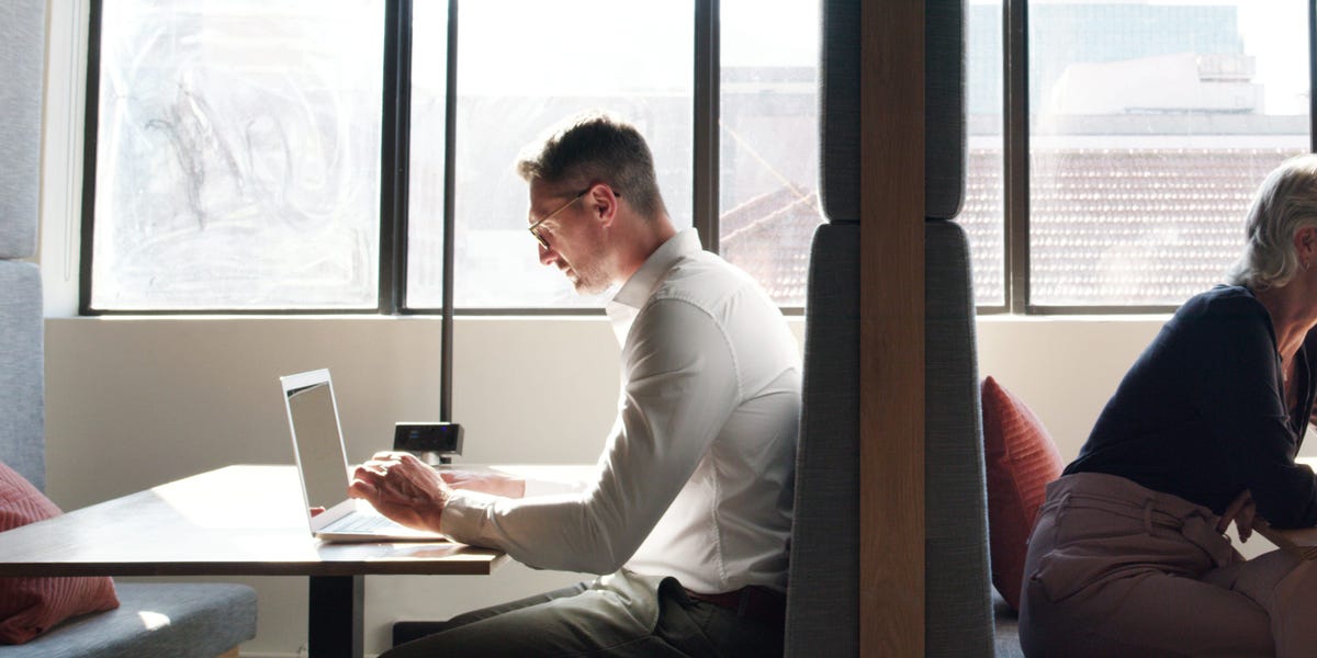 the-challenges-of-being-an-entrepreneur,-from-loneliness-to-stress