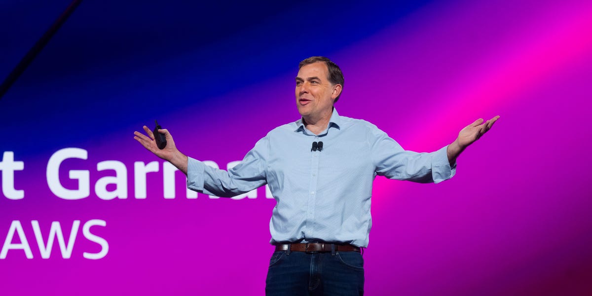 amazon-bolsters-he-agent-push-with-2-govt-hires:-internal-memos