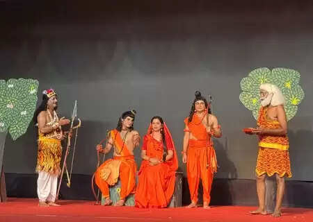 Ramkatha Park of Ayodhya sounded with dedication to Nishadraj