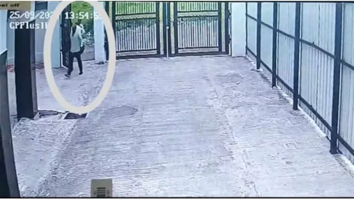 MP -News: Bekhaof Thief in MP’s Shajapur, bicycle from the judge’s bungalow -Shajapur -motorcycle stolen from the judges Residence Residence CCTV footage Police Investigation