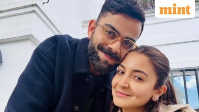 ‘King & Queen’: Virat Kohli’s picture with Anushka Sharma wins hearts