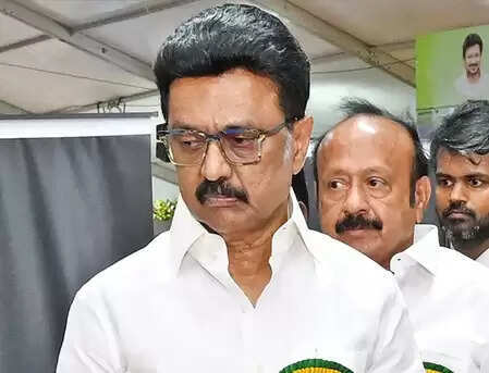 Karur Stampede: CM Stalin announced help of 10 lakhs to the families of the deceased