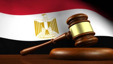 مصر.. فنان شهير ينهار لحظة صدور قرار حبسه لمدة 3 أشهر