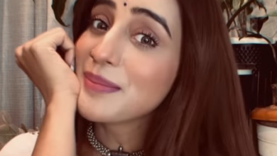 Akshara Singh won the heart with Saree, Bindi and Smile, expression on ‘Bholi Si Mayya’ did wonders