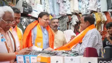 CM Dhami participated in religious rituals in haridwar, meet local traders