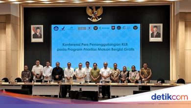 The government evaluates the chef of the entire kitchen MBG tail of mass poisoning