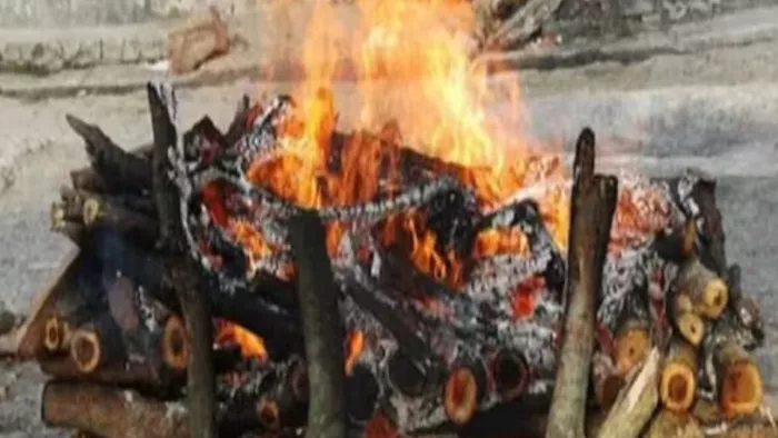 Whose funeral solid was relieved in cremation? Investigation began with the command of the minister of the prison, Bhullar; Gaz can fall on seven staff members – whose pyes are lit at the crematorium, an investment has been launched at the command of the