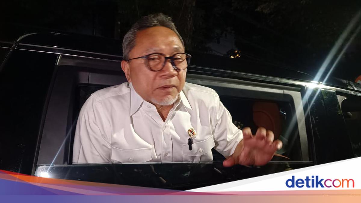 Prabowo collected a number of ministers in Kertanegara and discussed what?