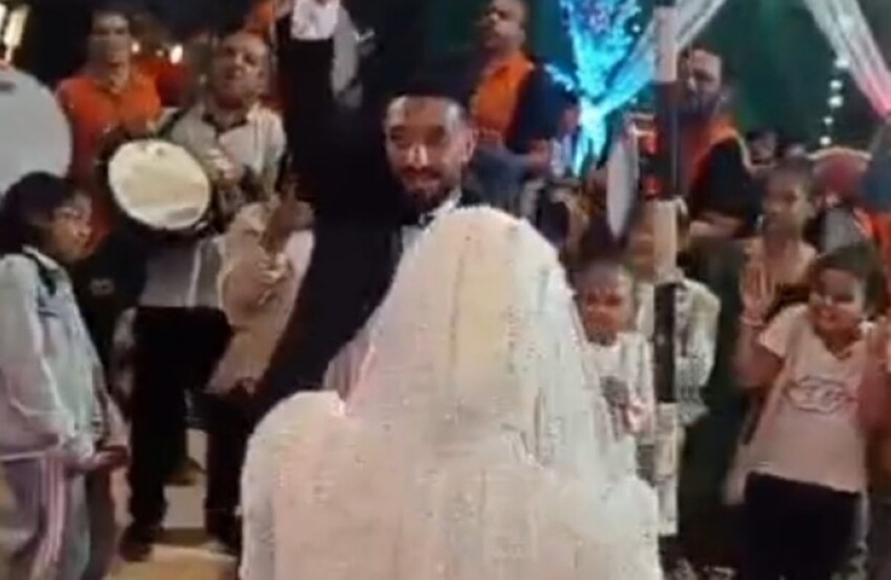 أزمة قلبية تنهي حياة عريس