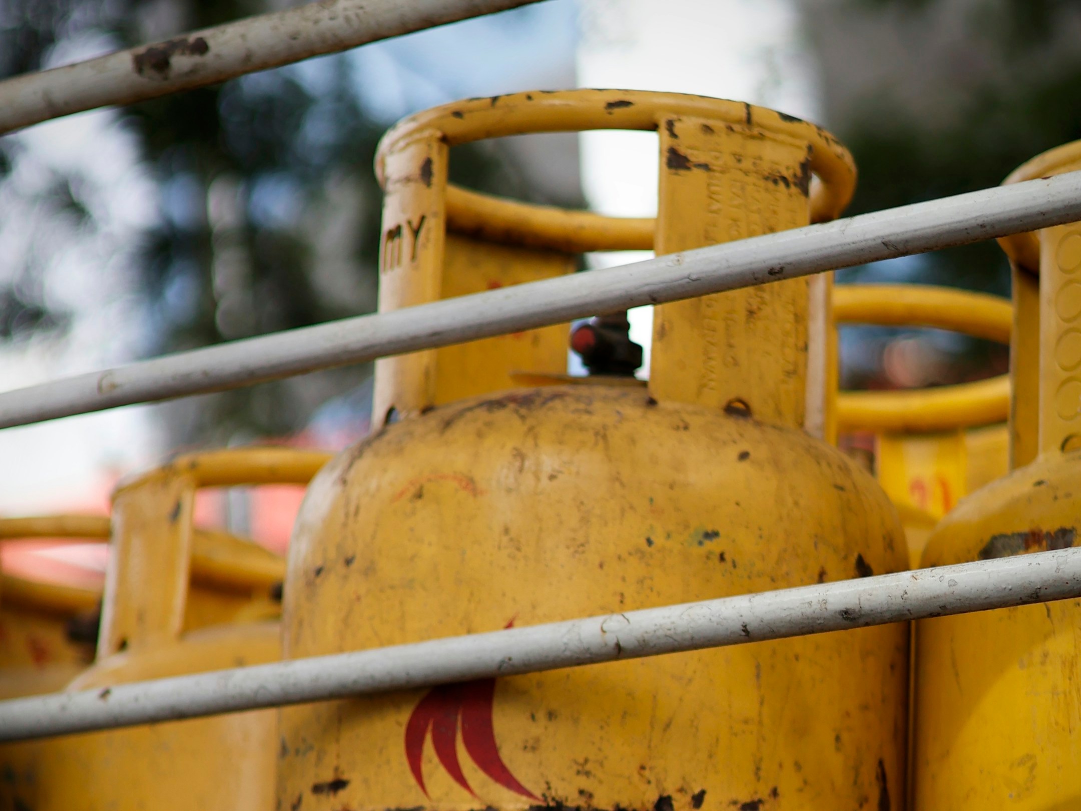 Is your gas cylinder expired somewhere?