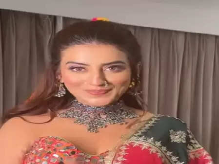 Garba trend: Akshara Singh shared her Dandiya look