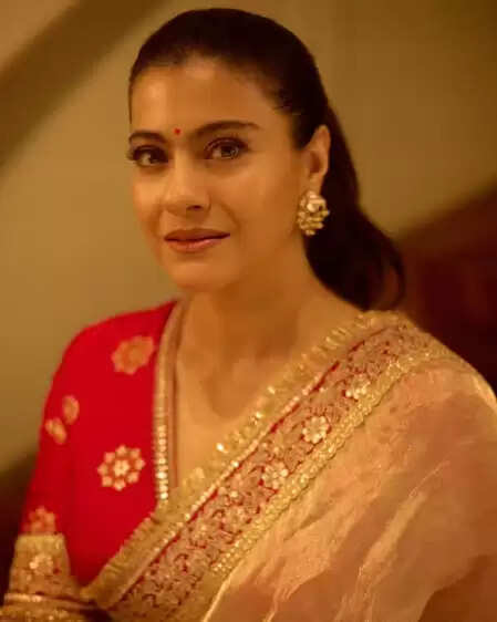 Kajol shared Durga Pandal’s photo, Soulful Post devoted to Deb Mukherjee