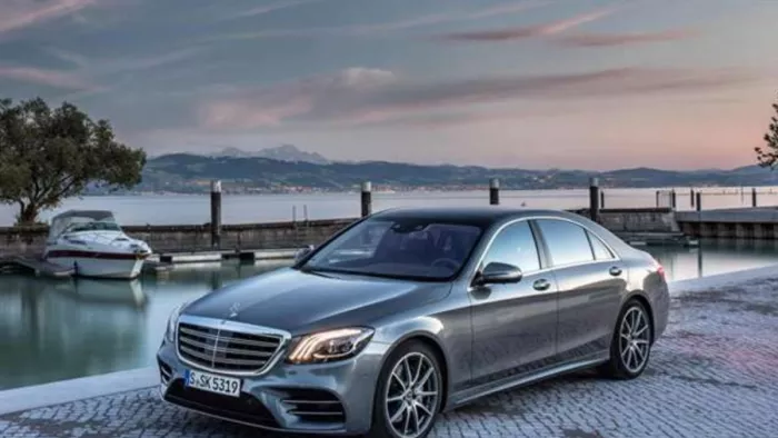 The insurance company had arbitrarily expensive, the owner of Mercedes would have to pay 16 lakhs with interest; What is the whole thing? – Insurance claim dispute Gujarat Consumer Forum Order Payment with Interest