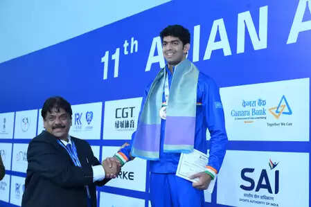 11th Asian aquatic Championship: Srihari Nataraj wins medal India’s account