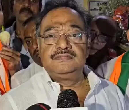 Pakistan will have to pay the price of Vermilion: Samik Bhattacharya
