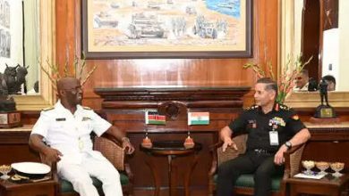 Kenya’s fleet commander met the Navy chief and army chief, and talked about maritime cooperation