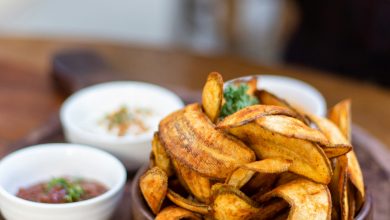 Make spicy banana chips easy at home