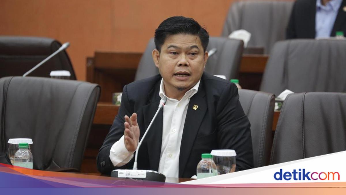 The legislature believes Israel Catut Prabowo’s photo at Billboard Abraham Shield