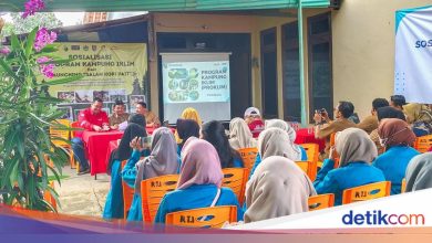 Not just to maintain the environment but PT S2P-Pltu Cilacap supports the local economy