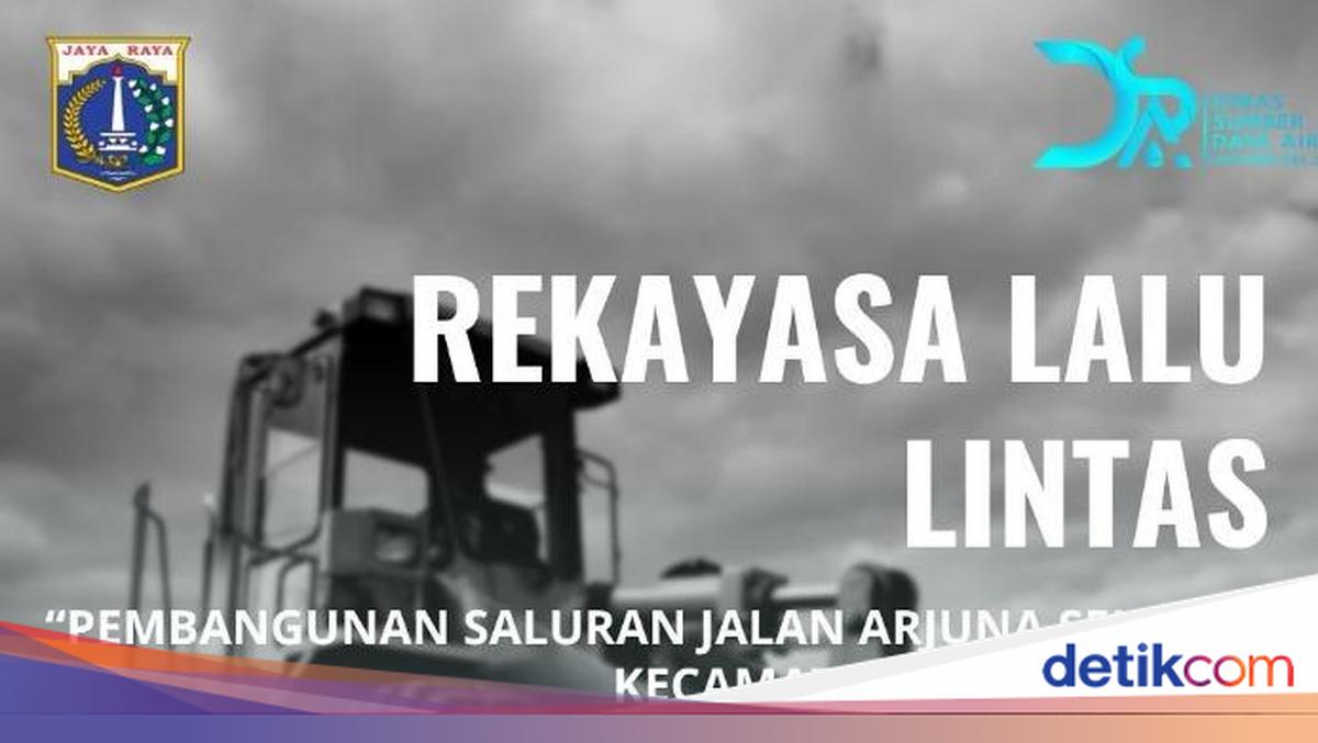 There is a water channel project, traffic in Kebon Jeruk West Jakarta will be designed