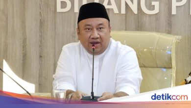 House Commission X requested that there are rules to prevent the Central Aid Smart TV used by Karaoke