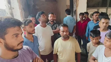Brand in Basti: Brand in garment shop in Ektekwa, loss of more than eight lakhs – garment shop Fire 8 lakh loss in Captanganj Basti