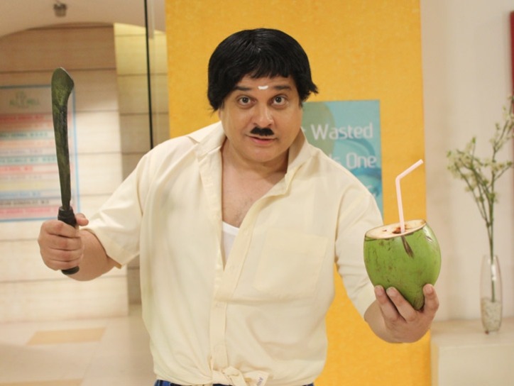 Mahesh Thakur got a lot of fame from these films!